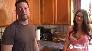 Trampy cougar penetrates her husband and his mate